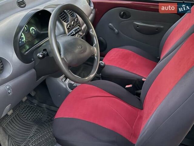 Красный Дэу Матиз, объемом двигателя 0.8 л и пробегом 44 тыс. км за 1850 $, фото 7 на Automoto.ua