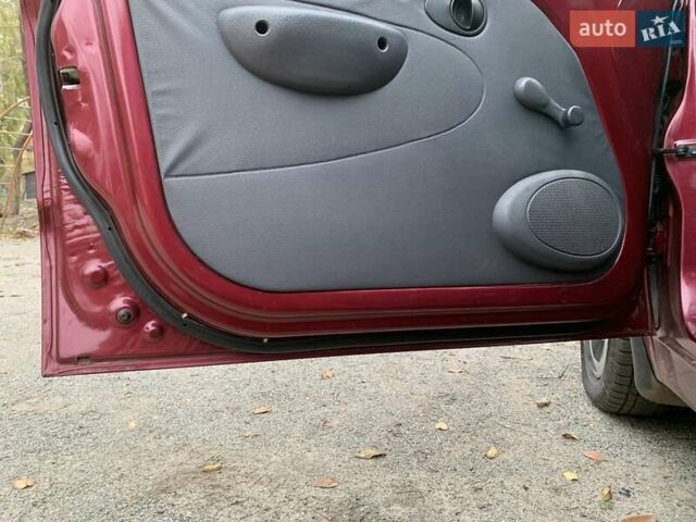 Красный Дэу Матиз, объемом двигателя 0.8 л и пробегом 88 тыс. км за 2800 $, фото 2 на Automoto.ua