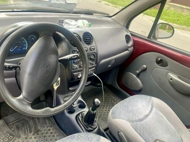 Красный Дэу Матиз, объемом двигателя 0.8 л и пробегом 140 тыс. км за 1100 $, фото 5 на Automoto.ua