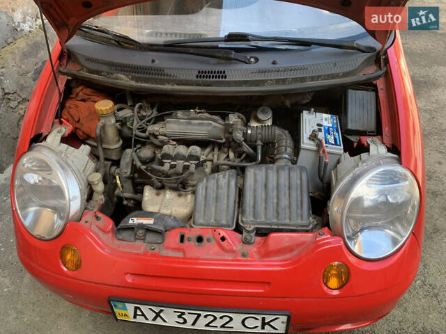 Красный Дэу Матиз, объемом двигателя 0.8 л и пробегом 192 тыс. км за 900 $, фото 5 на Automoto.ua