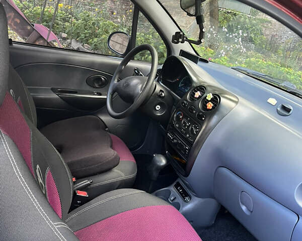 Красный Дэу Матиз, объемом двигателя 0.8 л и пробегом 29 тыс. км за 3700 $, фото 10 на Automoto.ua