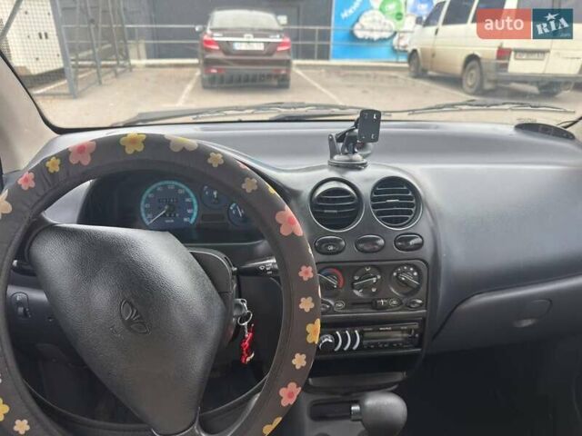 Красный Дэу Матиз, объемом двигателя 0.8 л и пробегом 102 тыс. км за 3300 $, фото 8 на Automoto.ua