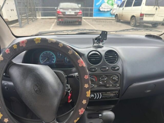 Червоний Деу Матіз, об'ємом двигуна 0.8 л та пробігом 102 тис. км за 3300 $, фото 5 на Automoto.ua