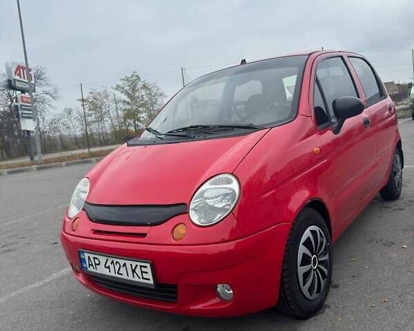 Красный Дэу Матиз, объемом двигателя 0.8 л и пробегом 102 тыс. км за 3300 $, фото 1 на Automoto.ua