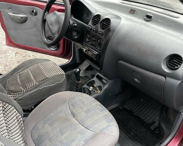 Червоний Деу Матіз, об'ємом двигуна 0.8 л та пробігом 177 тис. км за 1700 $, фото 6 на Automoto.ua