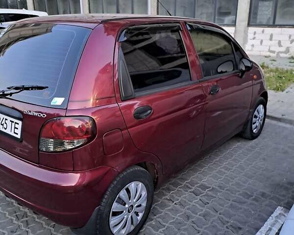 Червоний Деу Матіз, об'ємом двигуна 0.8 л та пробігом 250 тис. км за 2100 $, фото 1 на Automoto.ua
