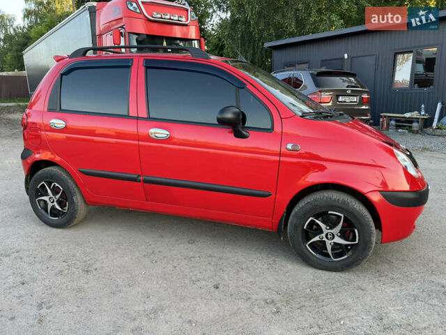Красный Дэу Матиз, объемом двигателя 0.8 л и пробегом 160 тыс. км за 2700 $, фото 7 на Automoto.ua
