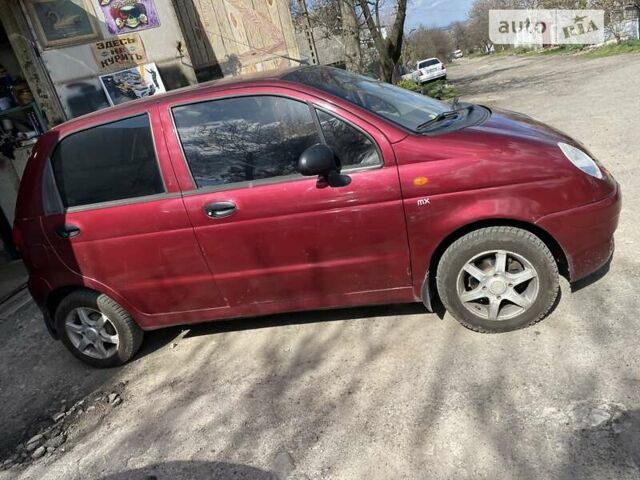 Красный Дэу Матиз, объемом двигателя 0.8 л и пробегом 160 тыс. км за 4000 $, фото 1 на Automoto.ua