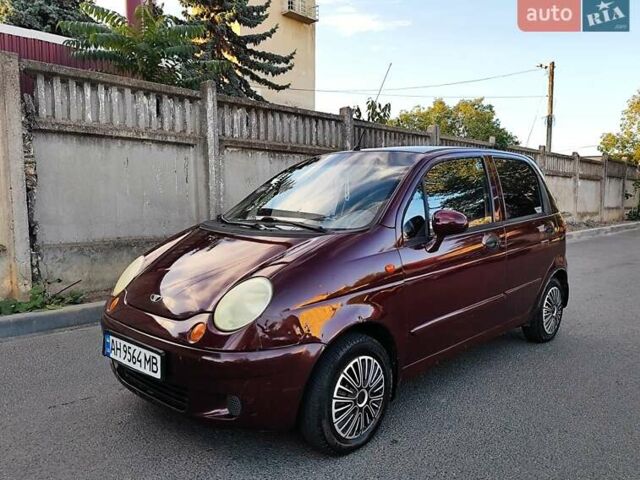 Червоний Деу Матіз, об'ємом двигуна 0.8 л та пробігом 88 тис. км за 2200 $, фото 3 на Automoto.ua