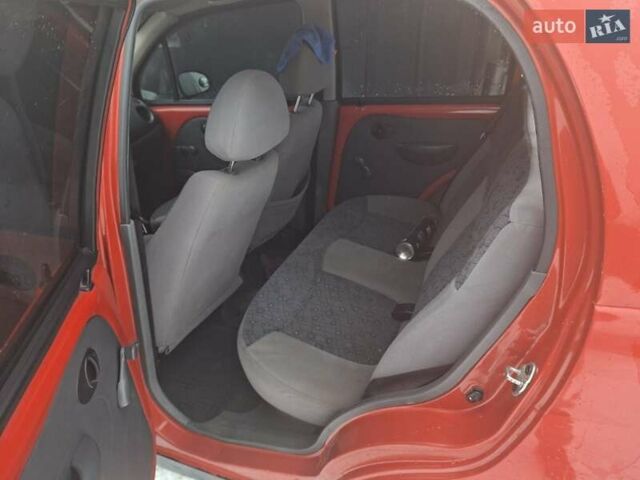 Красный Дэу Матиз, объемом двигателя 0.8 л и пробегом 126 тыс. км за 2199 $, фото 5 на Automoto.ua