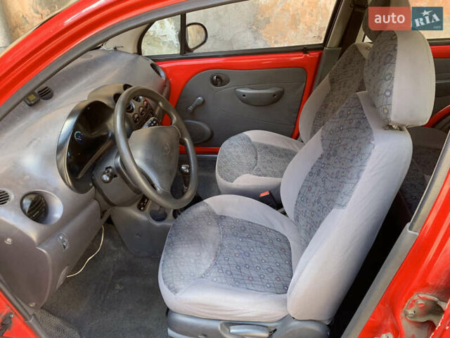 Красный Дэу Матиз, объемом двигателя 0.8 л и пробегом 192 тыс. км за 700 $, фото 6 на Automoto.ua