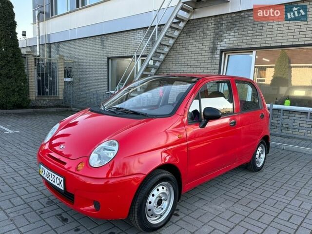 Червоний Деу Матіз, об'ємом двигуна 0.8 л та пробігом 64 тис. км за 2499 $, фото 2 на Automoto.ua