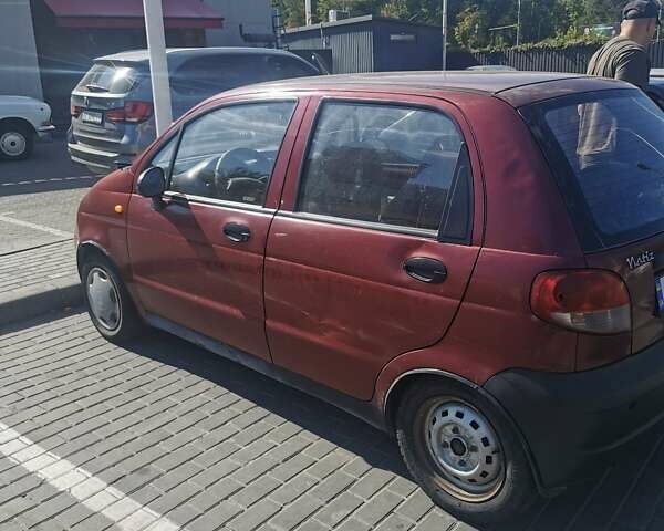 Красный Дэу Матиз, объемом двигателя 0.8 л и пробегом 200 тыс. км за 1250 $, фото 4 на Automoto.ua