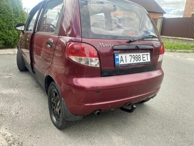 Красный Дэу Матиз, объемом двигателя 0.8 л и пробегом 140 тыс. км за 1100 $, фото 3 на Automoto.ua