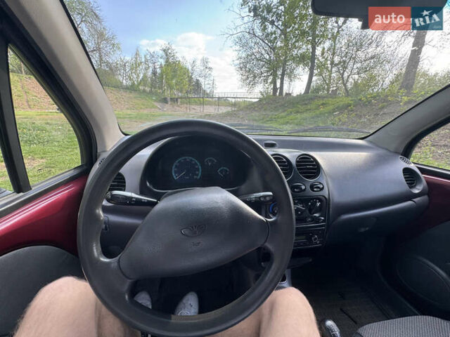 Червоний Деу Матіз, об'ємом двигуна 0.8 л та пробігом 117 тис. км за 1900 $, фото 7 на Automoto.ua