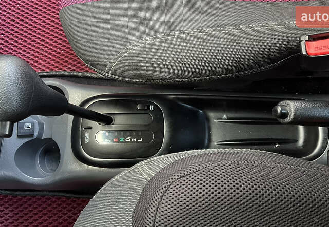 Красный Дэу Матиз, объемом двигателя 0.8 л и пробегом 29 тыс. км за 3700 $, фото 3 на Automoto.ua