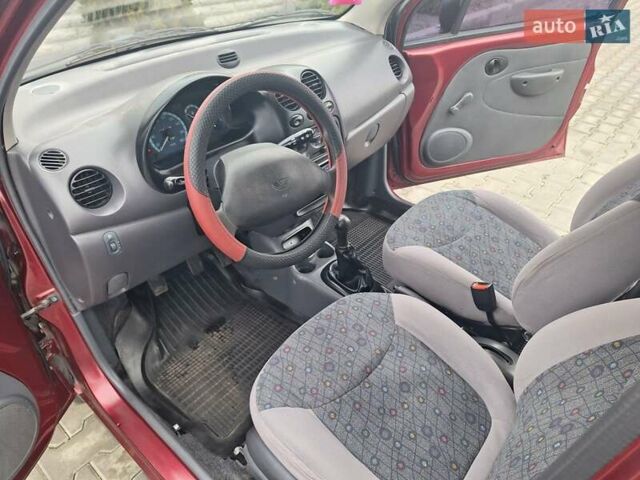 Красный Дэу Матиз, объемом двигателя 0.8 л и пробегом 58 тыс. км за 3200 $, фото 30 на Automoto.ua
