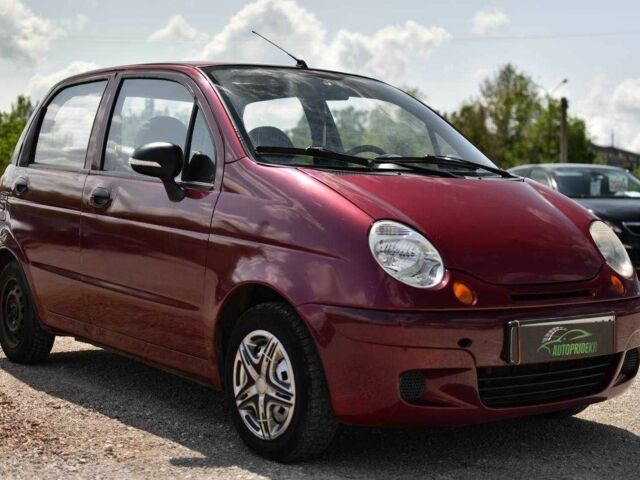 Красный Дэу Матиз, объемом двигателя 0.8 л и пробегом 93 тыс. км за 2950 $, фото 1 на Automoto.ua