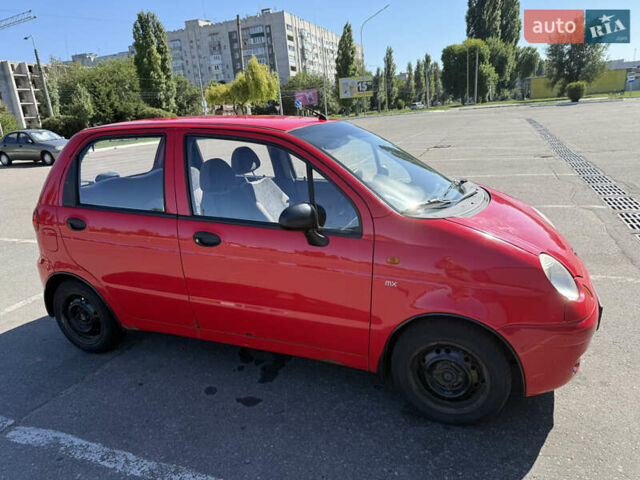 Червоний Деу Матіз, об'ємом двигуна 0.8 л та пробігом 88 тис. км за 2100 $, фото 4 на Automoto.ua