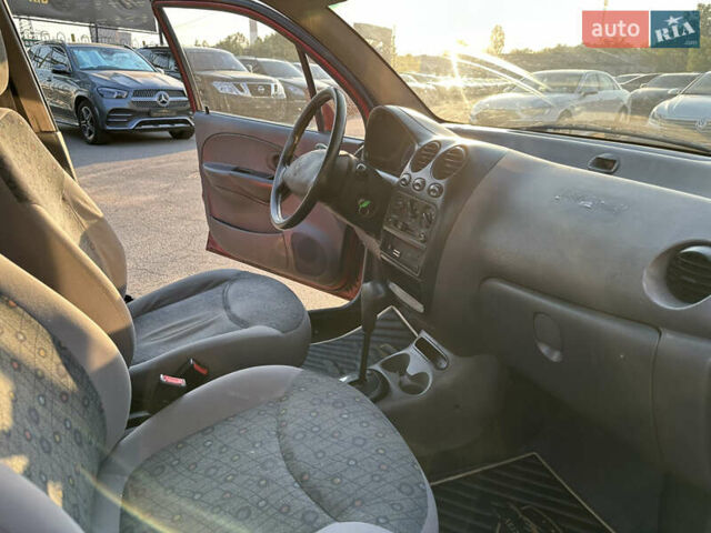 Красный Дэу Матиз, объемом двигателя 0.8 л и пробегом 112 тыс. км за 3500 $, фото 23 на Automoto.ua