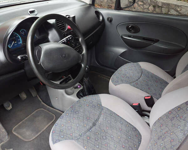 Красный Дэу Матиз, объемом двигателя 0.8 л и пробегом 88 тыс. км за 2700 $, фото 17 на Automoto.ua