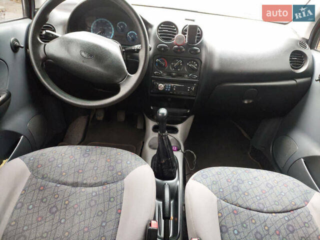 Красный Дэу Матиз, объемом двигателя 0.8 л и пробегом 88 тыс. км за 2700 $, фото 13 на Automoto.ua