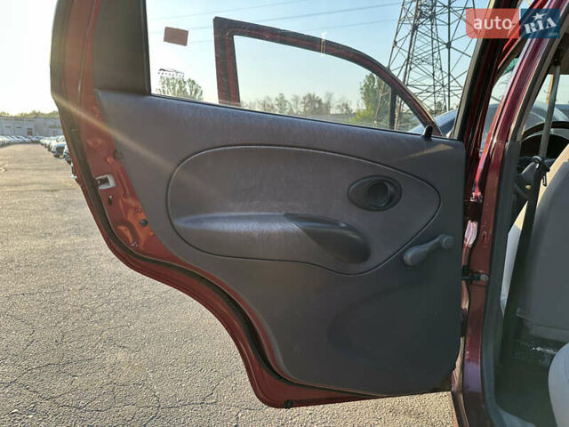 Красный Дэу Матиз, объемом двигателя 0.8 л и пробегом 112 тыс. км за 3500 $, фото 17 на Automoto.ua