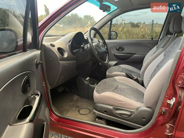 Красный Дэу Матиз, объемом двигателя 0.8 л и пробегом 85 тыс. км за 3500 $, фото 9 на Automoto.ua