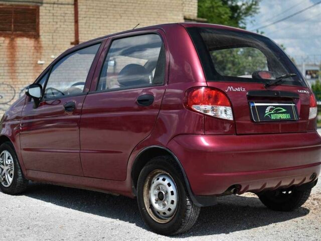 Красный Дэу Матиз, объемом двигателя 0.8 л и пробегом 93 тыс. км за 2950 $, фото 4 на Automoto.ua