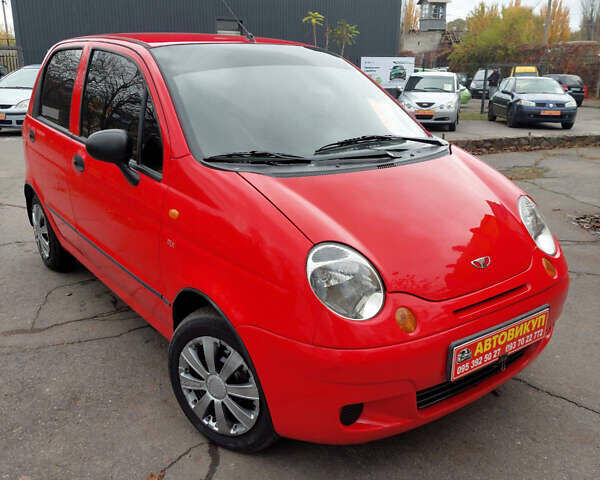 Красный Дэу Матиз, объемом двигателя 0.8 л и пробегом 88 тыс. км за 2700 $, фото 9 на Automoto.ua