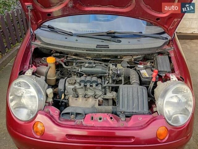 Красный Дэу Матиз, объемом двигателя 8 л и пробегом 60 тыс. км за 2500 $, фото 6 на Automoto.ua