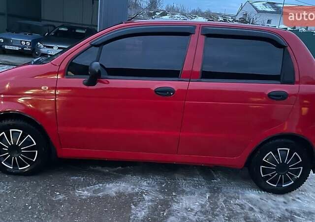Деу Матіз 2013 у Песчанке на Automoto.ua Червоний Деу Матіз, об'ємом двигуна 0.8 л та пробігом 150 тис. км за 3200 $, фото 7 на Automoto.ua