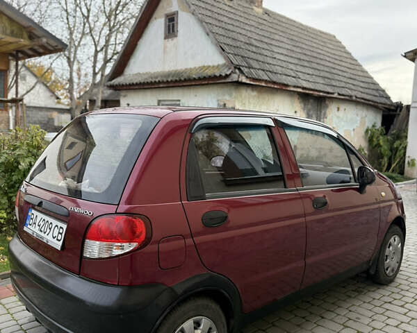 Червоний Деу Матіз, об'ємом двигуна 0.8 л та пробігом 107 тис. км за 2000 $, фото 28 на Automoto.ua
