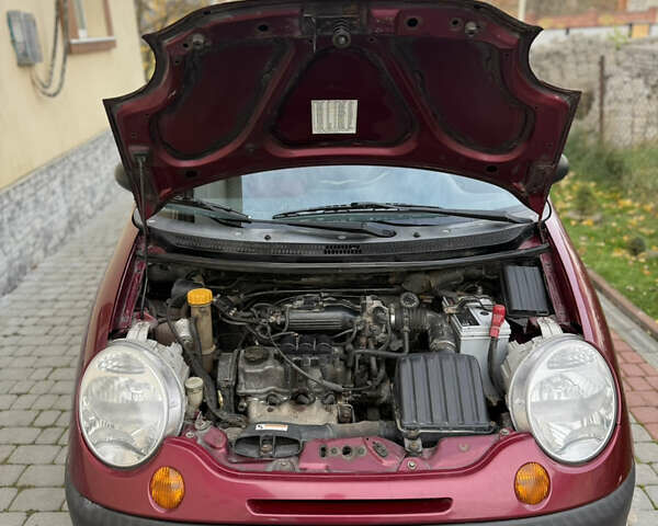 Червоний Деу Матіз, об'ємом двигуна 0.8 л та пробігом 107 тис. км за 2000 $, фото 32 на Automoto.ua