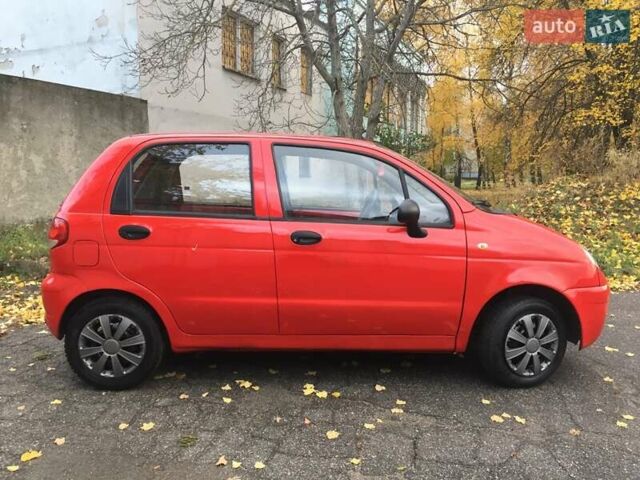 Дэу Матиз 2013 в Черкассах на Automoto.ua Красный Дэу Матиз, объемом двигателя 0.8 л и пробегом 107 тыс. км за 2600 $, фото 4 на Automoto.ua