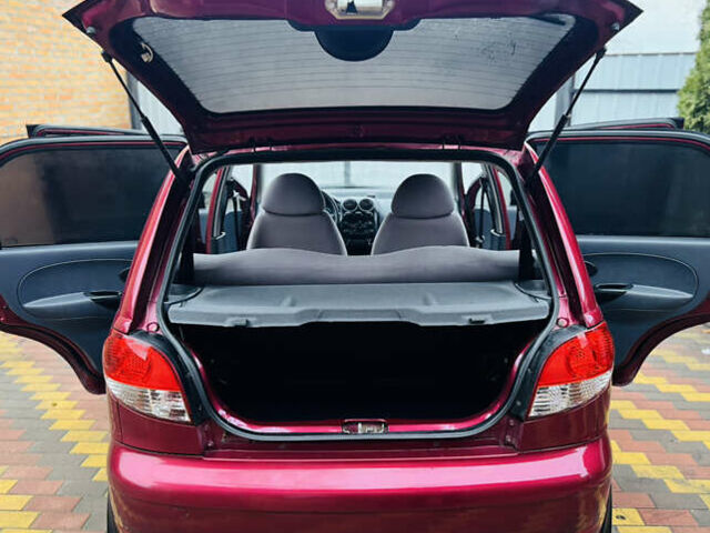 Червоний Деу Матіз, об'ємом двигуна 0.8 л та пробігом 45 тис. км за 4700 $, фото 16 на Automoto.ua