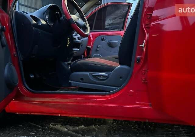 Деу Матіз 2013 у Песчанке на Automoto.ua Червоний Деу Матіз, об'ємом двигуна 0.8 л та пробігом 150 тис. км за 3200 $, фото 9 на Automoto.ua