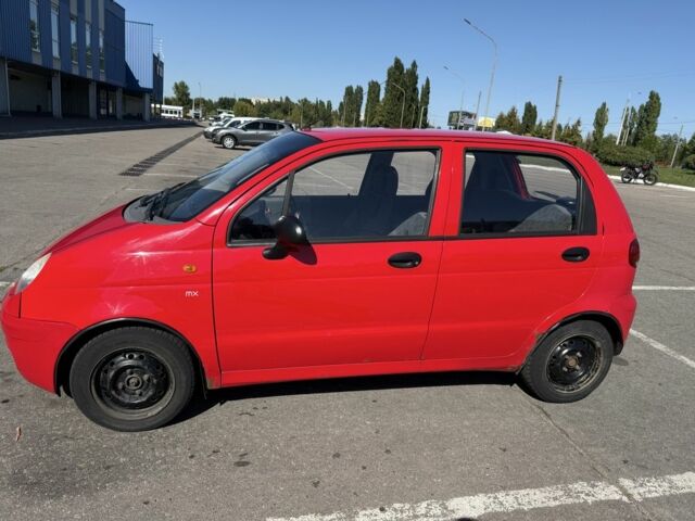 Дэу Матиз 2013 в Кременчуге на Automoto.ua Красный Дэу Матиз, объемом двигателя 0.8 л и пробегом 88 тыс. км за 2100 $, фото 2 на Automoto.ua