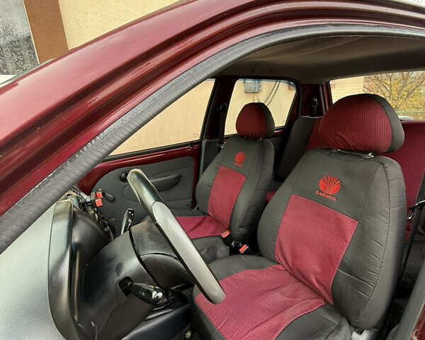 Червоний Деу Матіз, об'ємом двигуна 0.8 л та пробігом 107 тис. км за 2000 $, фото 21 на Automoto.ua