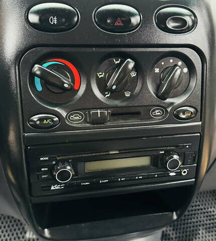 Червоний Деу Матіз, об'ємом двигуна 0.8 л та пробігом 45 тис. км за 4700 $, фото 10 на Automoto.ua