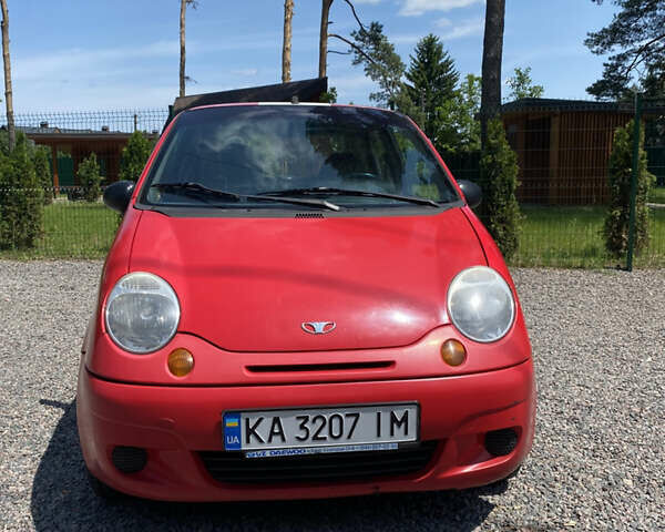 Красный Дэу Матиз, объемом двигателя 0.8 л и пробегом 157 тыс. км за 1350 $, фото 2 на Automoto.ua