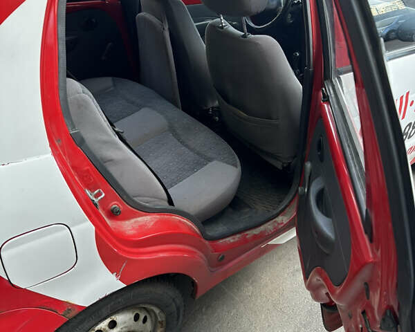 Красный Дэу Матиз, объемом двигателя 0.8 л и пробегом 254 тыс. км за 1500 $, фото 6 на Automoto.ua