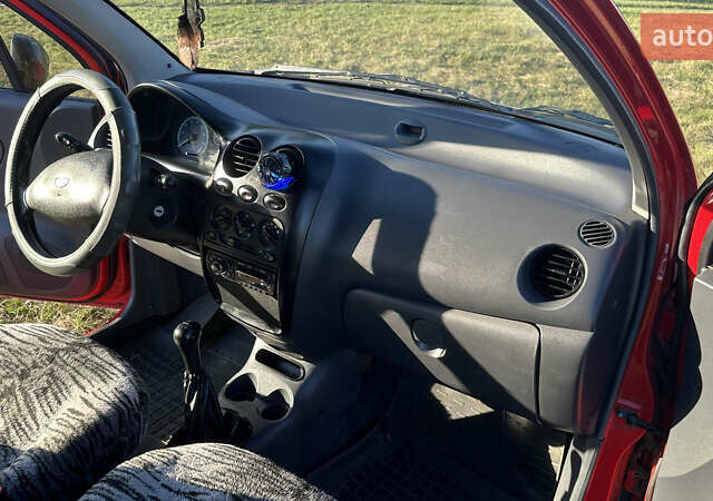Червоний Деу Матіз, об'ємом двигуна 0.8 л та пробігом 74 тис. км за 3300 $, фото 11 на Automoto.ua