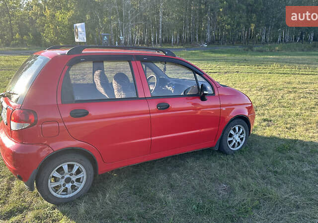 Червоний Деу Матіз, об'ємом двигуна 0.8 л та пробігом 74 тис. км за 3300 $, фото 2 на Automoto.ua