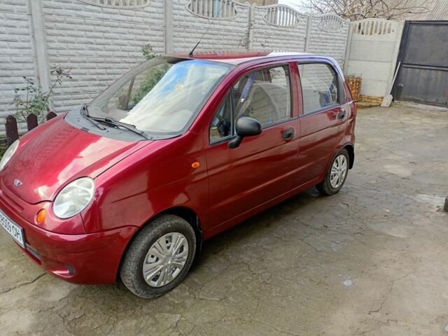 Красный Дэу Матиз, объемом двигателя 8 л и пробегом 60 тыс. км за 2500 $, фото 3 на Automoto.ua