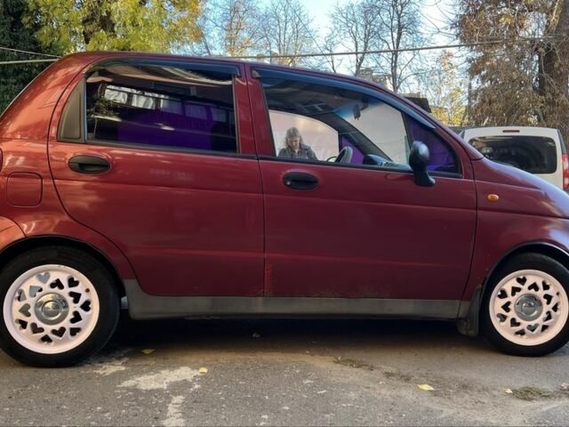 Красный Дэу Матиз, объемом двигателя 0.8 л и пробегом 3 тыс. км за 2000 $, фото 3 на Automoto.ua