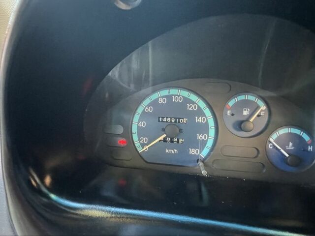 Красный Дэу Матиз, объемом двигателя 0.8 л и пробегом 3 тыс. км за 2000 $, фото 6 на Automoto.ua