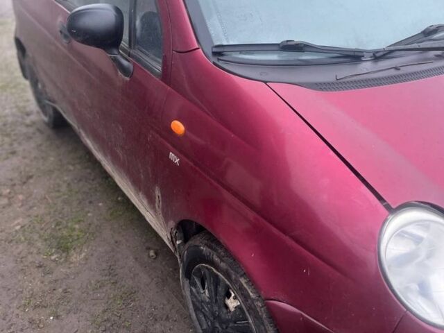 Красный Дэу Матиз, объемом двигателя 0.8 л и пробегом 100 тыс. км за 1000 $, фото 3 на Automoto.ua