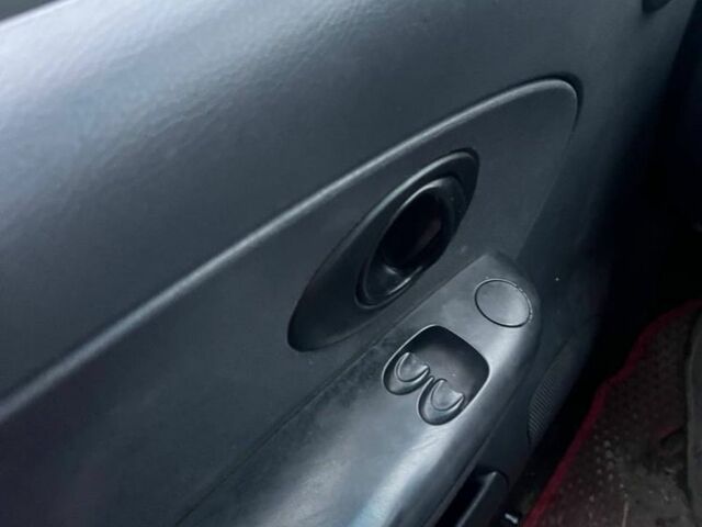 Красный Дэу Матиз, объемом двигателя 0.8 л и пробегом 100 тыс. км за 1000 $, фото 7 на Automoto.ua