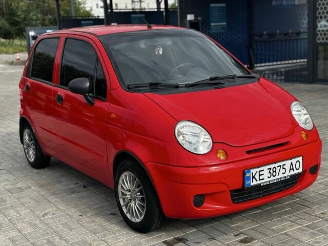 Дэу Матиз 2007 в Вольногорске на Automoto.ua Красный Дэу Матиз, объемом двигателя 0.8 л и пробегом 140 тыс. км за 3200 $, фото 3 на Automoto.ua
